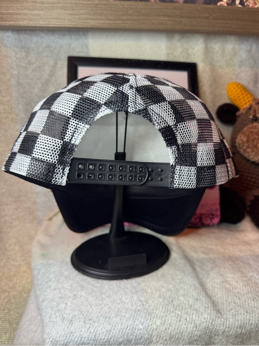 Customized trucker hat - Picture 2 of 2